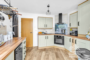 Photo 17- click for photo gallery